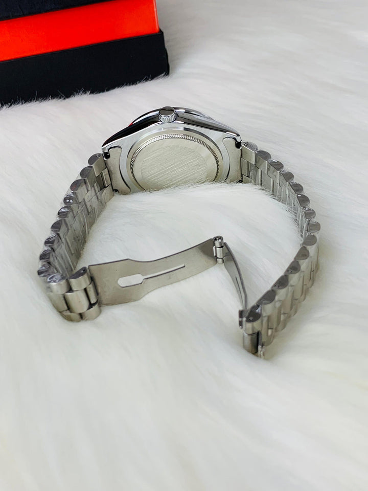 Men - Date Only -  Silver Blue Dial Watch